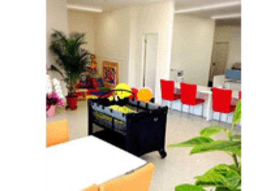 キッズスペースがございますので、お子様と気軽にご来店下さい！