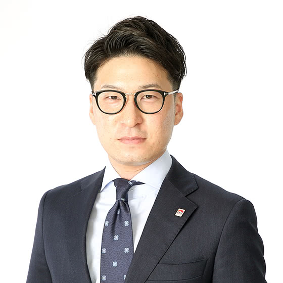 売買営業リーダー　林田　真緒