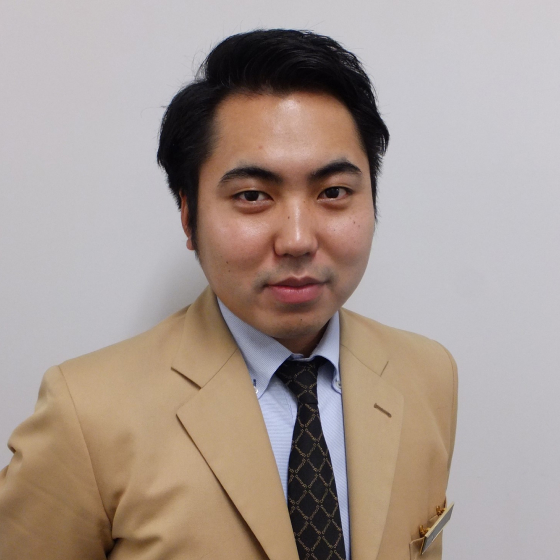 執行役員 営業本部長　佐藤　祐樹