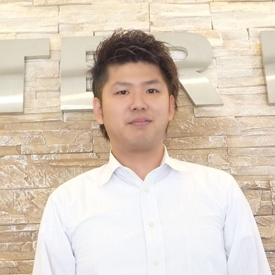 代表取締役　川本耕平